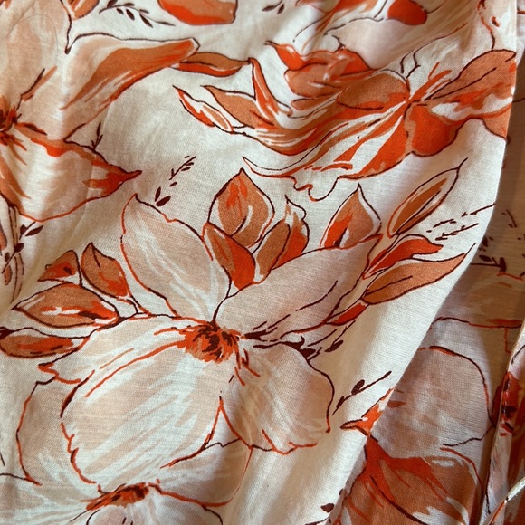 JCrew floral top - Picture 2 of 4